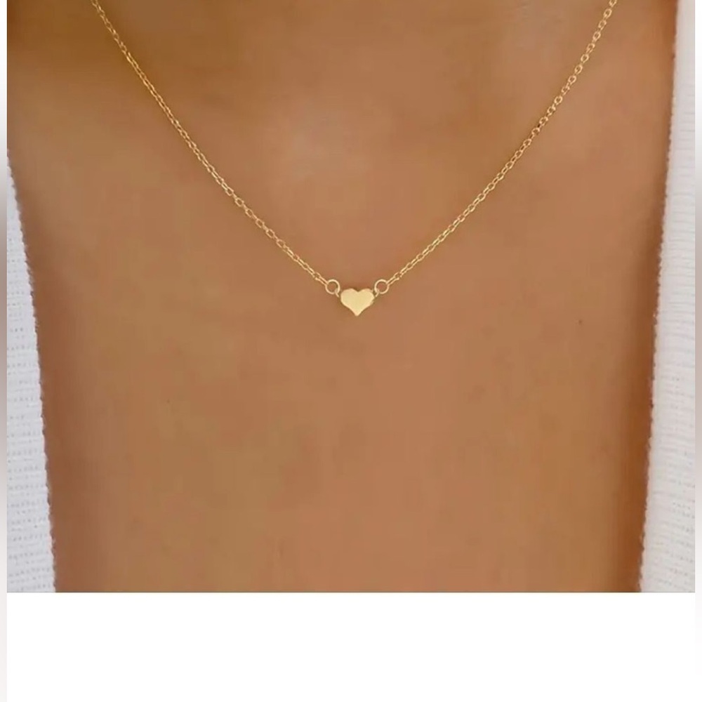 NEW Heart Charm Necklace Minimalist Goldtone Flat NWT